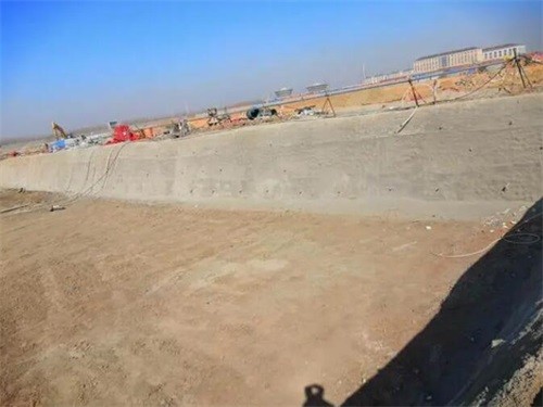 鹤壁高铁桩基础建设